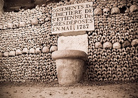 catacombes de paris guidebook